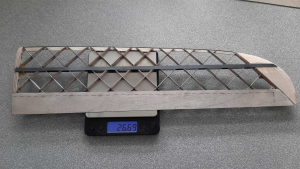 2694 Boo Slope Glider Holzbausatz in innovativer Sperrholzbauweise
